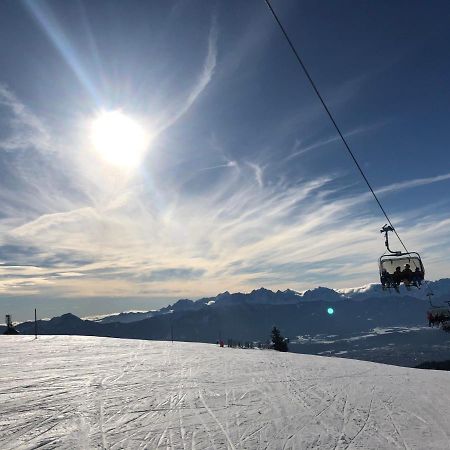 Familienapartment Sonne Und Schnee Kanzelhohe Esterno foto