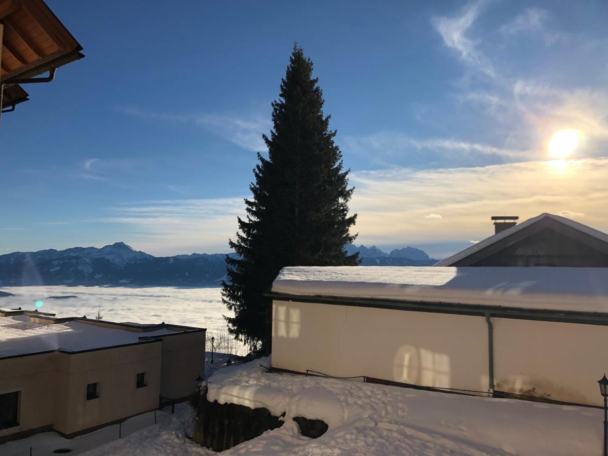 Familienapartment Sonne Und Schnee Kanzelhohe Esterno foto